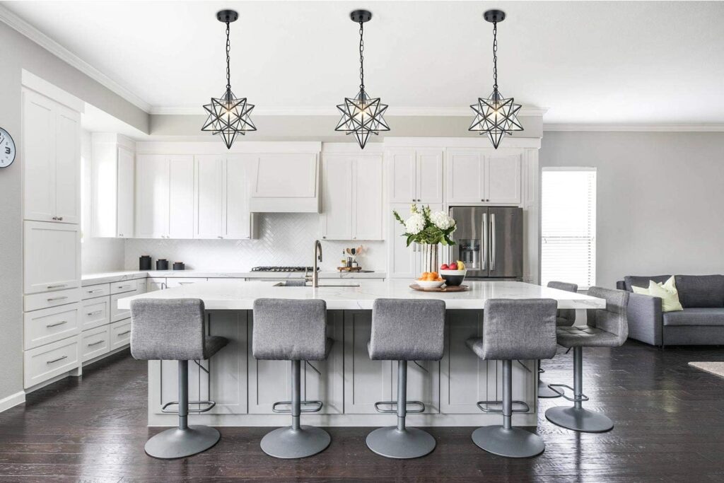 Moravian Star Pendant Adds Artistic Sophistication 5